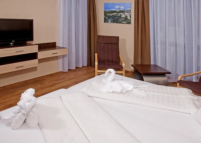 Ezuesthid Hotel